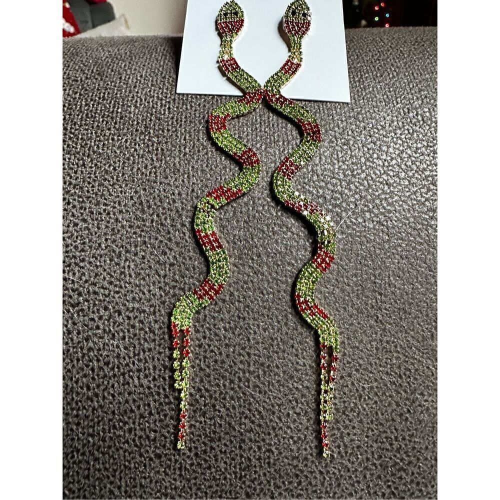 Betsy Johnson whimsical snake linear drop earrings, made with cut glass and gems - Picture 9 of 11